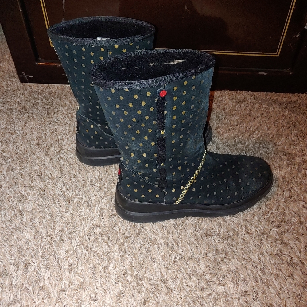 Ugg Black Gold Heart Boots (I ❤ Ugg)